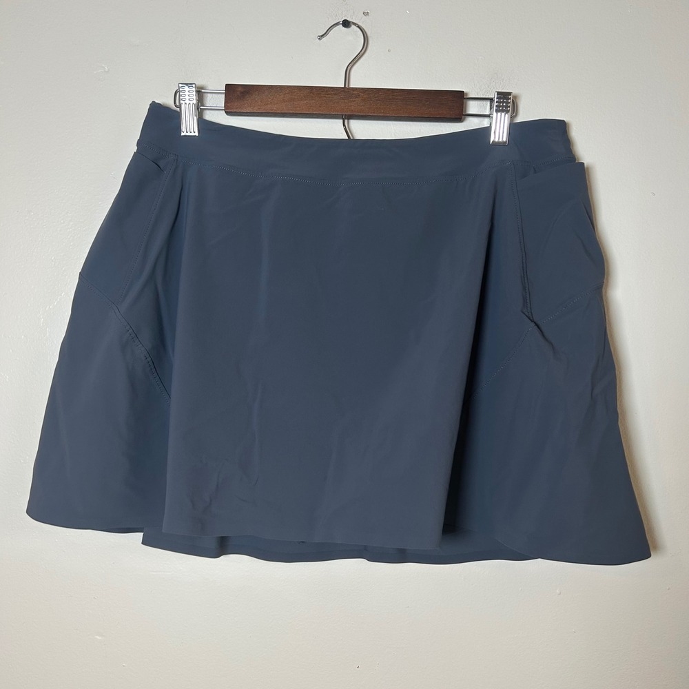 Peter Millar Women Golf Tennis Skirt UPF 50 Sun Protection Athletic Skort‎ SZ L